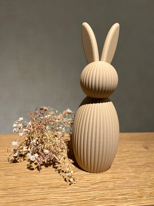 02. Osterdeko – Moderner Osterhase mit schrägen Ohren