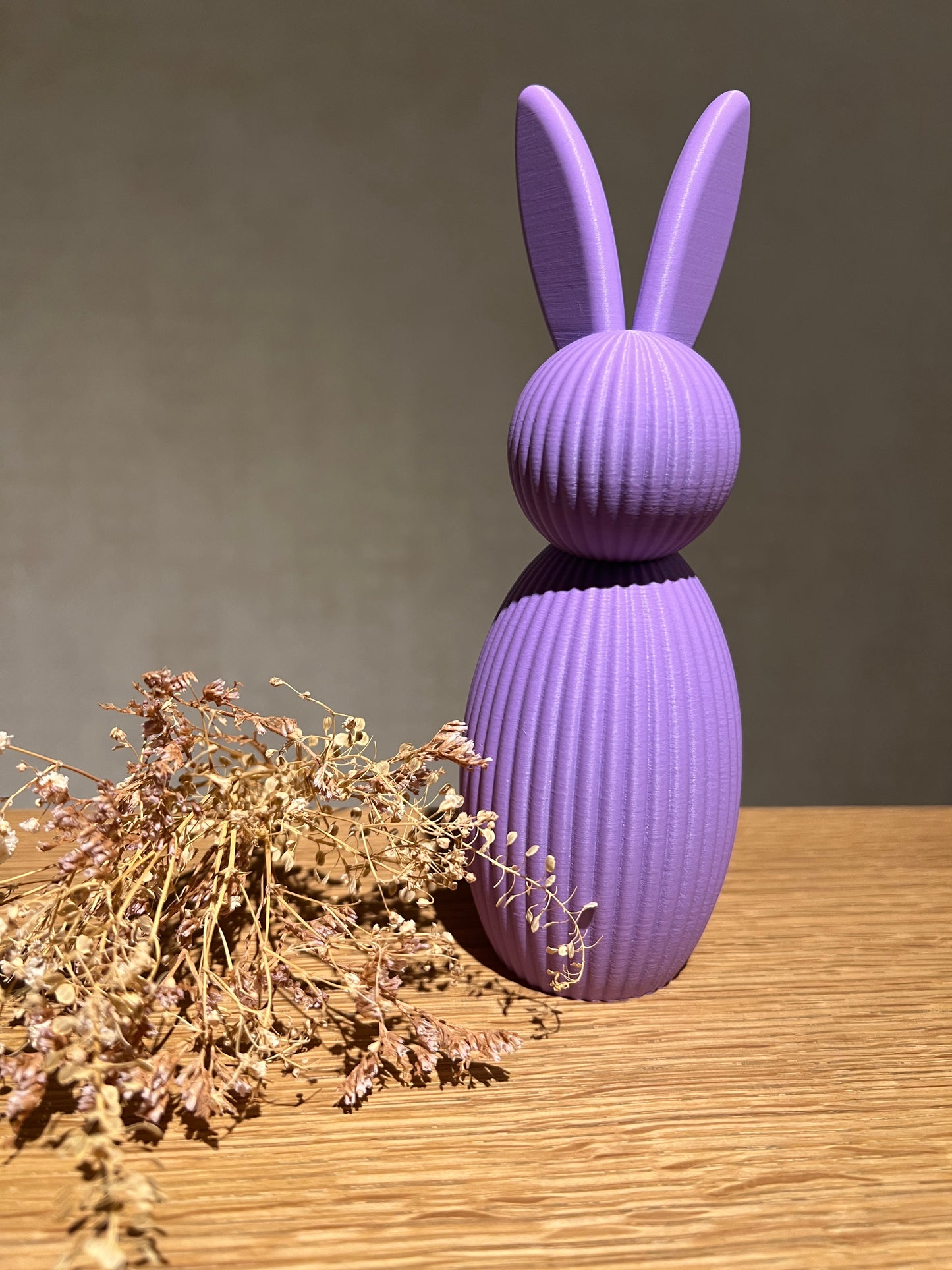 02. Osterdeko – Moderner Osterhase mit schrägen Ohren
