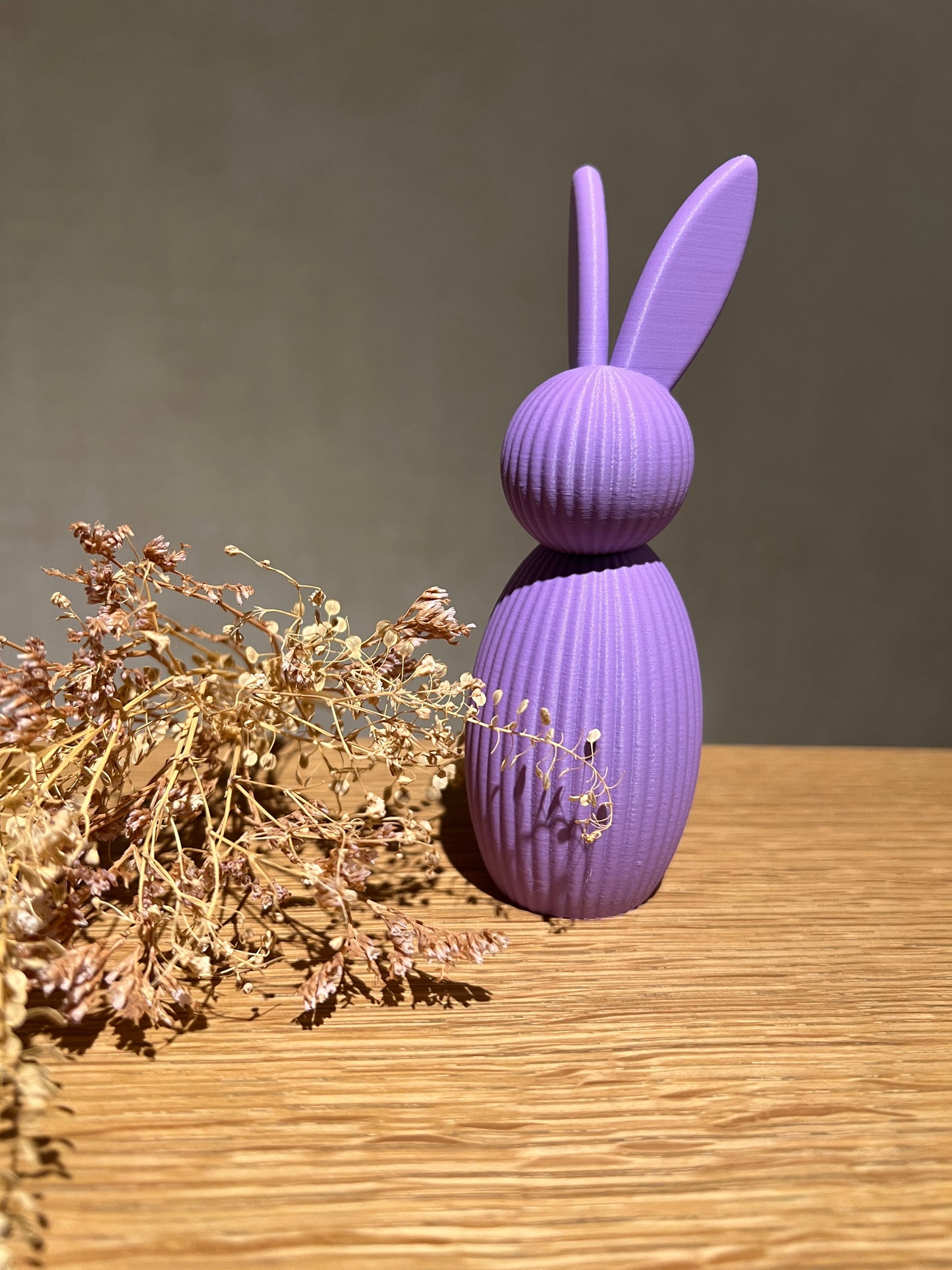 02. Osterdeko – Moderner Osterhase mit schrägen Ohren