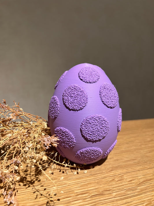 07. Osterdeko - Flauschiges Osterei mit gepunktetem Muster